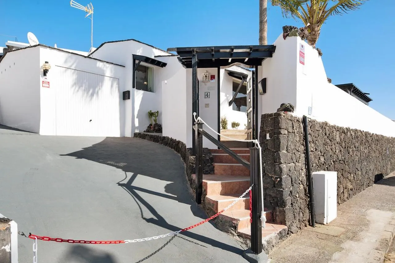 Casa Los Angeles Tías Semesterbostad